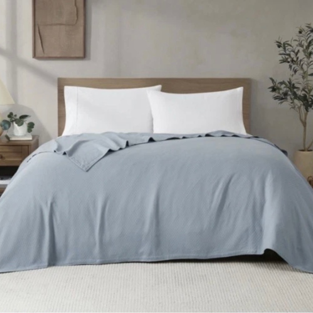 Royal Velvet Dream Cotton Full Queen Blanket Solid Blue 
🔥🔥🔥